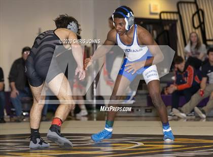 Thumbnail 2 in IHSA  2A Mascoutah Sectional photogallery.