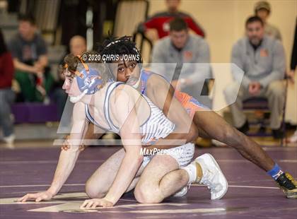 Thumbnail 1 in IHSA  2A Mascoutah Sectional photogallery.