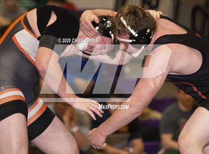 Thumbnail 1 in IHSA  2A Mascoutah Sectional photogallery.