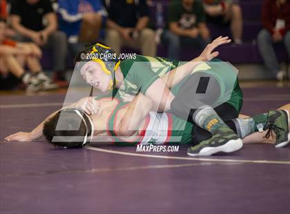 Thumbnail 3 in IHSA  2A Mascoutah Sectional photogallery.
