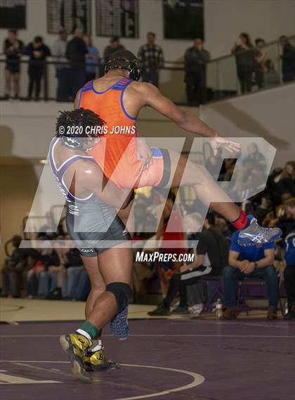 Thumbnail 2 in IHSA  2A Mascoutah Sectional photogallery.