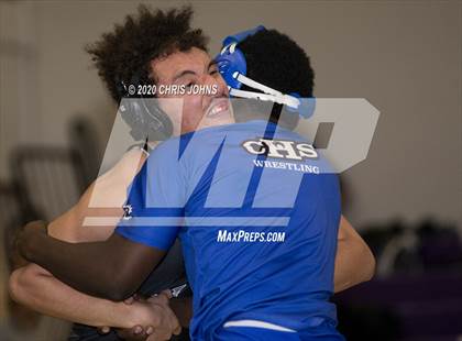 Thumbnail 1 in IHSA  2A Mascoutah Sectional photogallery.