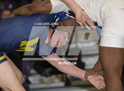 Thumbnail 1 in IHSA  2A Mascoutah Sectional photogallery.