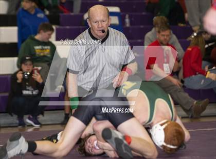 Thumbnail 2 in IHSA  2A Mascoutah Sectional photogallery.