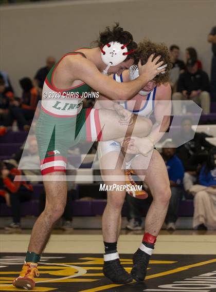 Thumbnail 2 in IHSA  2A Mascoutah Sectional photogallery.