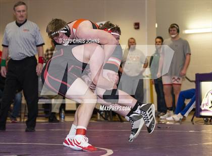 Thumbnail 3 in IHSA  2A Mascoutah Sectional photogallery.