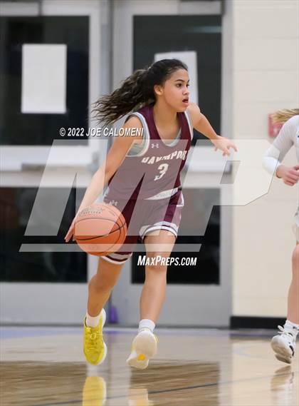 Thumbnail 1 in Davenport vs La Vernia (UIL 4A Region 3 Bi-District) photogallery.