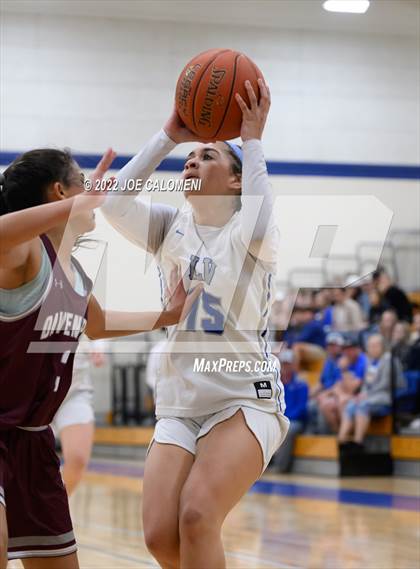 Thumbnail 1 in Davenport vs La Vernia (UIL 4A Region 3 Bi-District) photogallery.