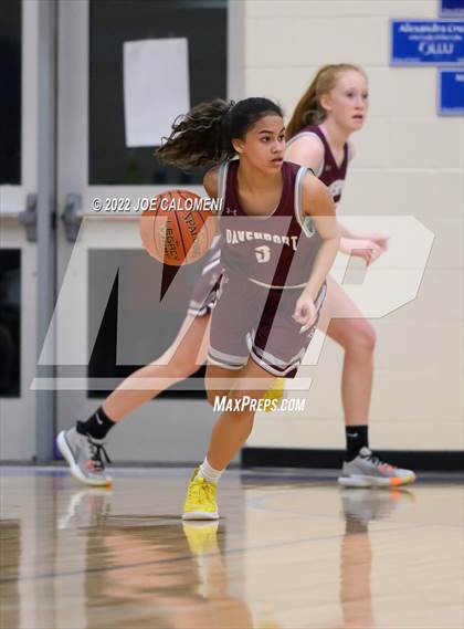 Thumbnail 3 in Davenport vs La Vernia (UIL 4A Region 3 Bi-District) photogallery.
