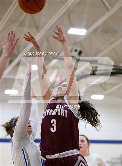 Thumbnail 1 in Davenport vs La Vernia (UIL 4A Region 3 Bi-District) photogallery.
