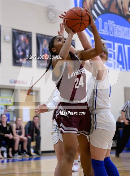 Thumbnail 3 in Davenport vs La Vernia (UIL 4A Region 3 Bi-District) photogallery.