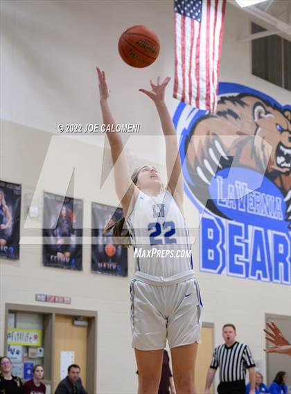 Thumbnail 3 in Davenport vs La Vernia (UIL 4A Region 3 Bi-District) photogallery.