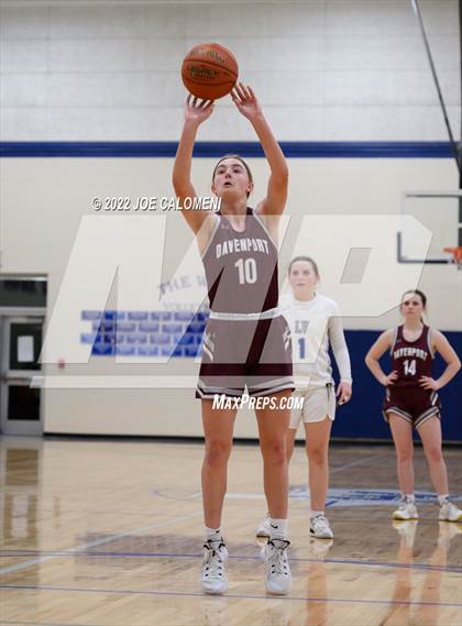 Thumbnail 1 in Davenport vs La Vernia (UIL 4A Region 3 Bi-District) photogallery.