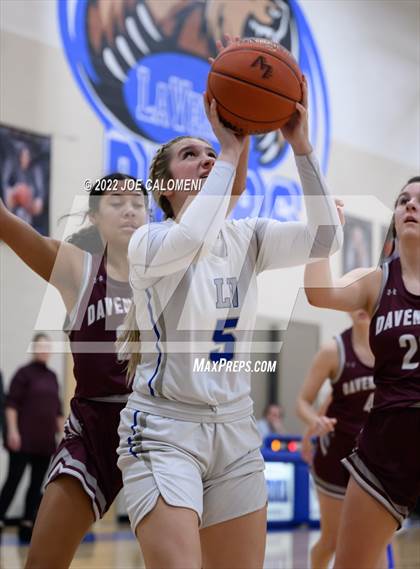 Thumbnail 1 in Davenport vs La Vernia (UIL 4A Region 3 Bi-District) photogallery.