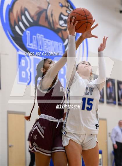 Thumbnail 2 in Davenport vs La Vernia (UIL 4A Region 3 Bi-District) photogallery.