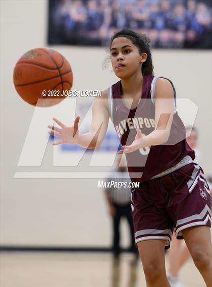 Thumbnail 1 in Davenport vs La Vernia (UIL 4A Region 3 Bi-District) photogallery.