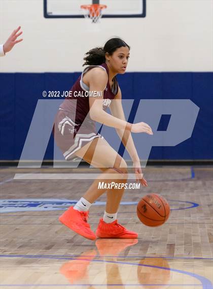 Thumbnail 1 in Davenport vs La Vernia (UIL 4A Region 3 Bi-District) photogallery.
