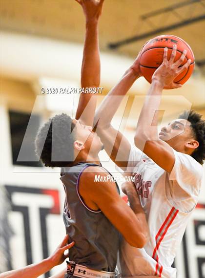 Thumbnail 1 in Ridge Point @ Fort Bend Travis photogallery.