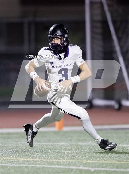 Thumbnail 3 in Amador Valley @ Pittsburg (CIF NCS D1 Quarterfinal) photogallery.