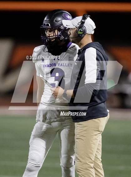 Thumbnail 3 in Amador Valley @ Pittsburg (CIF NCS D1 Quarterfinal) photogallery.