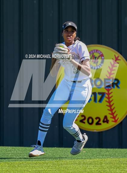 Thumbnail 3 in Guyer @ Lovejoy (Allen Tournament) photogallery.