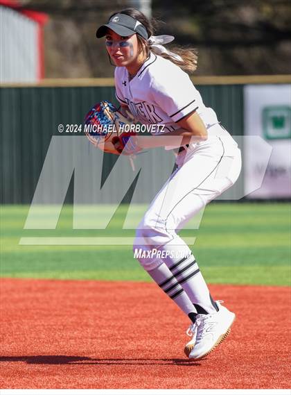 Thumbnail 3 in Guyer @ Lovejoy (Allen Tournament) photogallery.