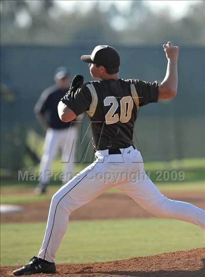 Thumbnail 1 in Laguna Hills @ University photogallery.