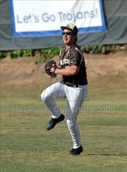Thumbnail 2 in Laguna Hills @ University photogallery.