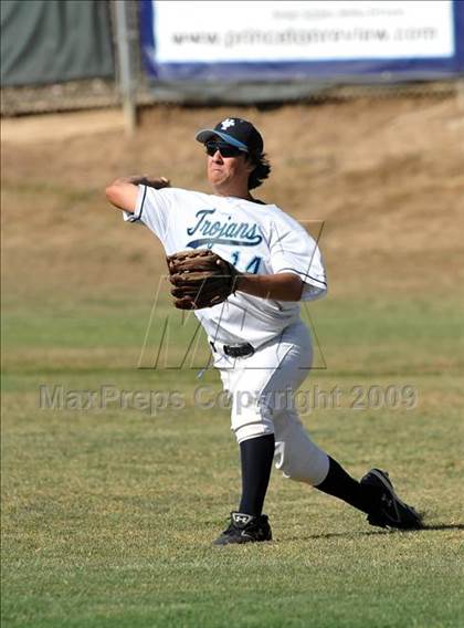 Thumbnail 2 in Laguna Hills @ University photogallery.