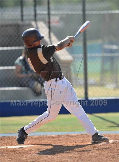 Thumbnail 1 in Laguna Hills @ University photogallery.