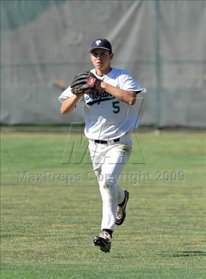 Thumbnail 3 in Laguna Hills @ University photogallery.