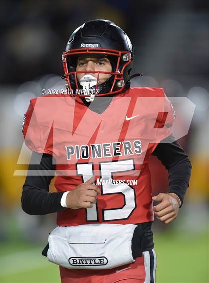 Thumbnail 1 in Artesia vs. Gahr ( CIF-SS Division 13 Round 2 ) photogallery.