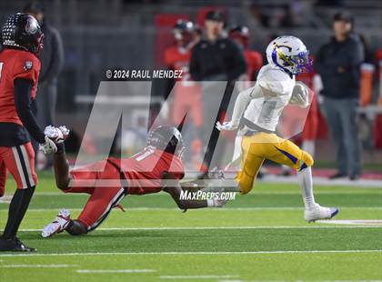 Thumbnail 3 in Artesia vs. Gahr ( CIF-SS Division 13 Round 2 ) photogallery.