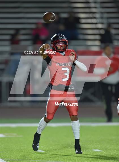 Thumbnail 2 in Artesia vs. Gahr ( CIF-SS Division 13 Round 2 ) photogallery.