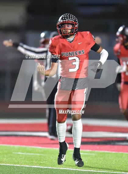 Thumbnail 1 in Artesia vs. Gahr ( CIF-SS Division 13 Round 2 ) photogallery.