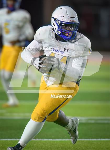 Thumbnail 2 in Artesia vs. Gahr ( CIF-SS Division 13 Round 2 ) photogallery.