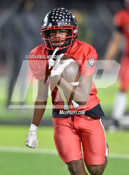 Thumbnail 1 in Artesia vs. Gahr ( CIF-SS Division 13 Round 2 ) photogallery.