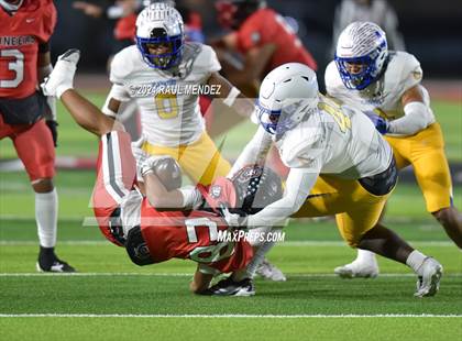 Thumbnail 2 in Artesia vs. Gahr ( CIF-SS Division 13 Round 2 ) photogallery.