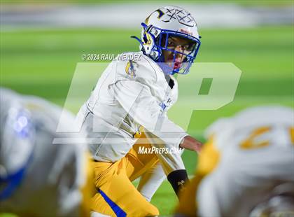 Thumbnail 2 in Artesia vs. Gahr ( CIF-SS Division 13 Round 2 ) photogallery.