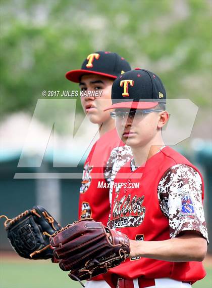 Thumbnail 2 in Bishop Gorman vs. Tucson High Magnet (Bishop Gorman Desert Classic) photogallery.