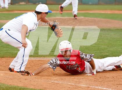 Thumbnail 3 in Bishop Gorman vs. Tucson High Magnet (Bishop Gorman Desert Classic) photogallery.
