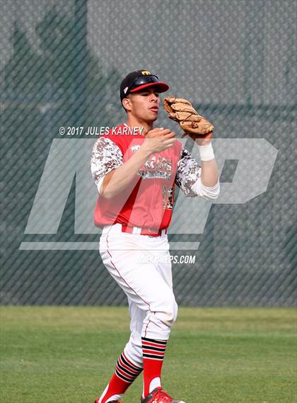 Thumbnail 2 in Bishop Gorman vs. Tucson High Magnet (Bishop Gorman Desert Classic) photogallery.