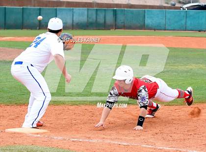 Thumbnail 2 in Bishop Gorman vs. Tucson High Magnet (Bishop Gorman Desert Classic) photogallery.