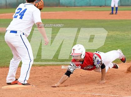 Thumbnail 1 in Bishop Gorman vs. Tucson High Magnet (Bishop Gorman Desert Classic) photogallery.