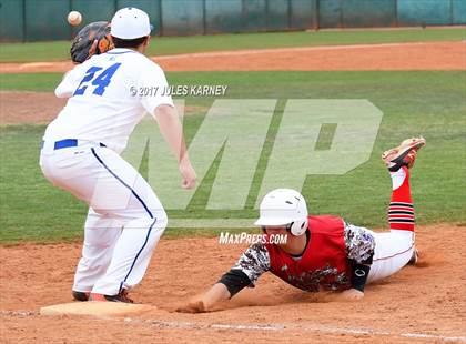 Thumbnail 2 in Bishop Gorman vs. Tucson High Magnet (Bishop Gorman Desert Classic) photogallery.