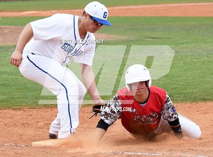 Thumbnail 1 in Bishop Gorman vs. Tucson High Magnet (Bishop Gorman Desert Classic) photogallery.