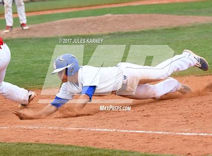 Thumbnail 2 in Bishop Gorman vs. Tucson High Magnet (Bishop Gorman Desert Classic) photogallery.
