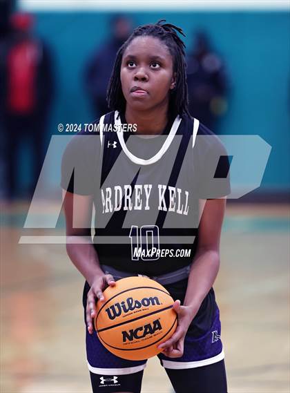 Thumbnail 1 in Ardrey Kell @ Myers Park photogallery.