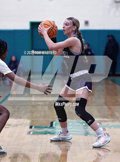 Thumbnail 1 in Ardrey Kell @ Myers Park photogallery.
