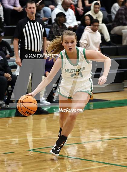 Thumbnail 1 in Ardrey Kell @ Myers Park photogallery.